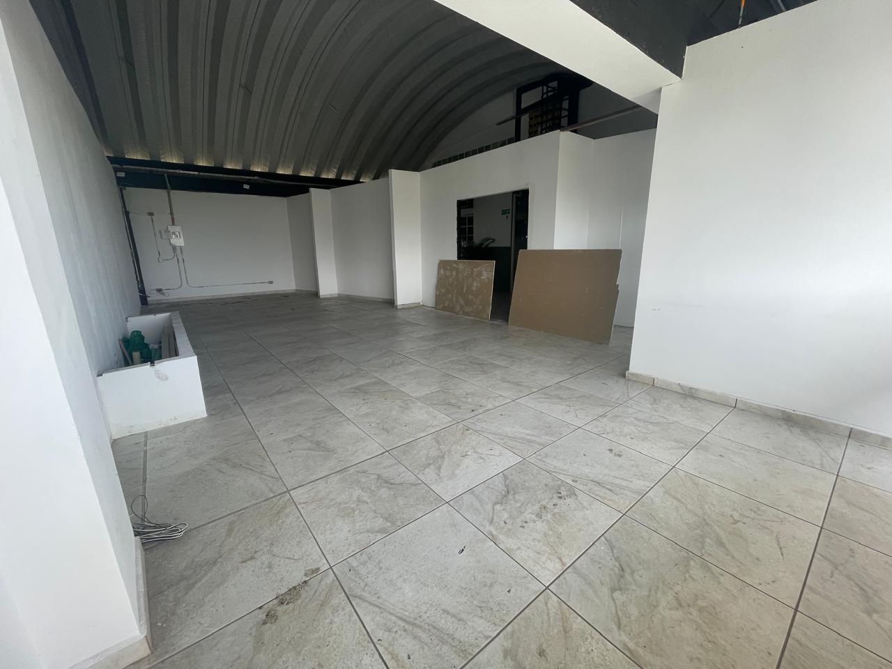 Foto de Local para Arriendo en Avenida centenario, Armenia  - 279063930