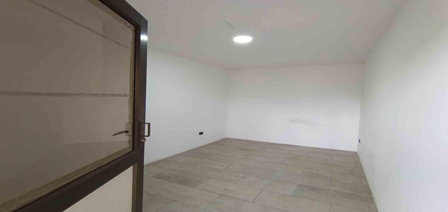 Foto de Edificio de oficinas para Arriendo en Galerias, Manizales - 279068984