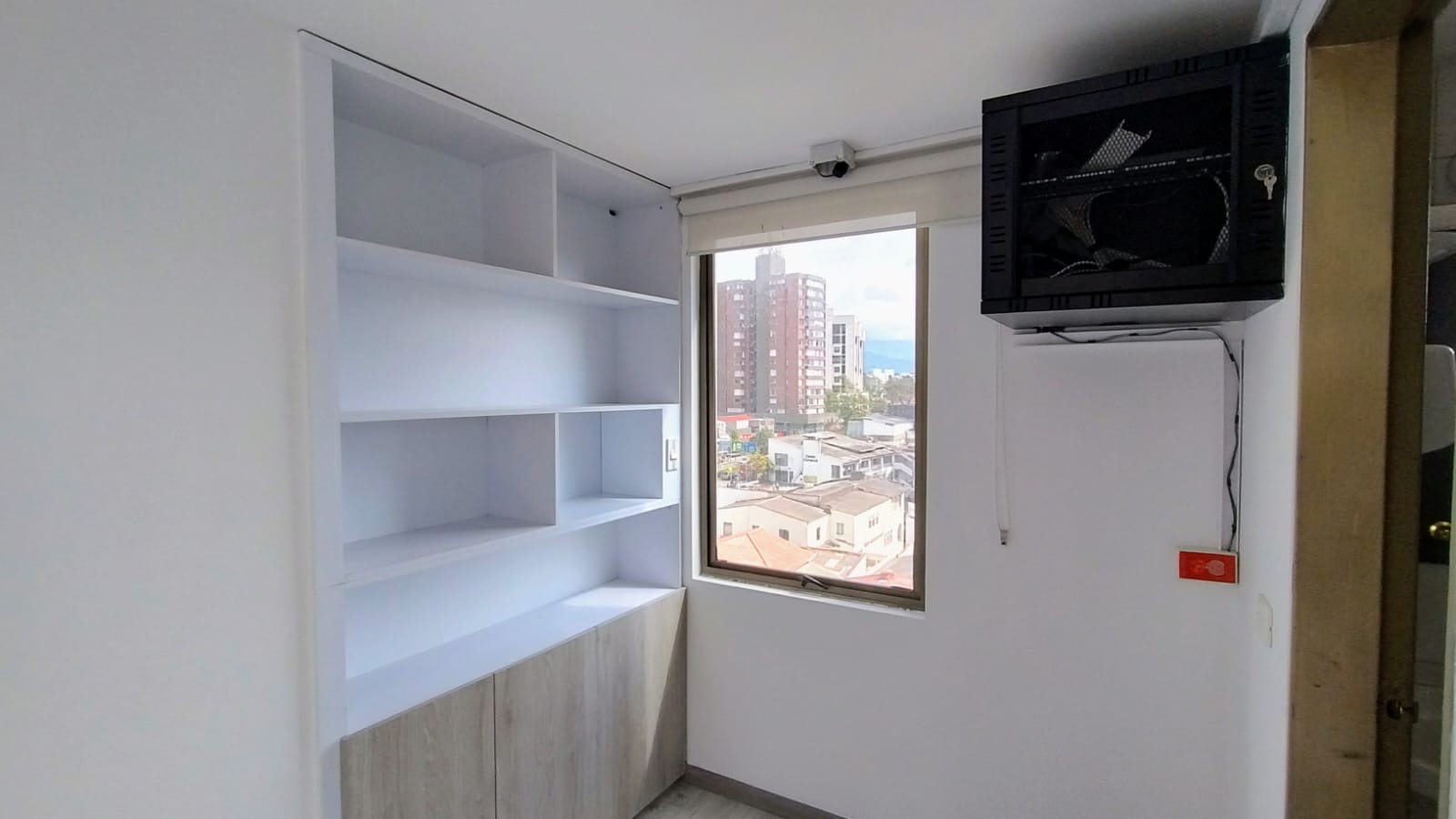 Foto de Oficina para Venta en Palogrande, Manizales - 279062347