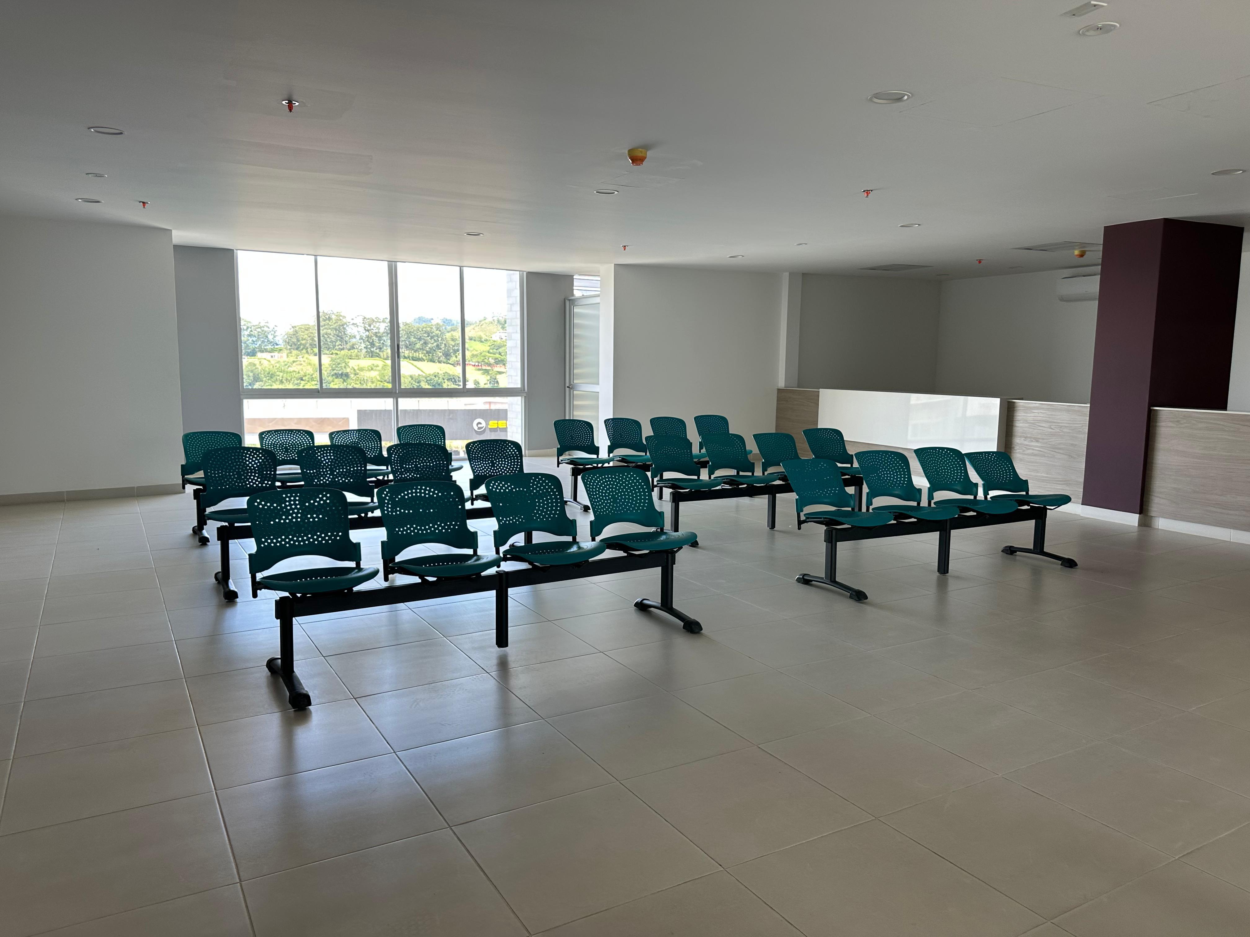 Foto de Consultorio en Arriendo en Avenida 30 de agosto, Pereira - 2 - 279065899