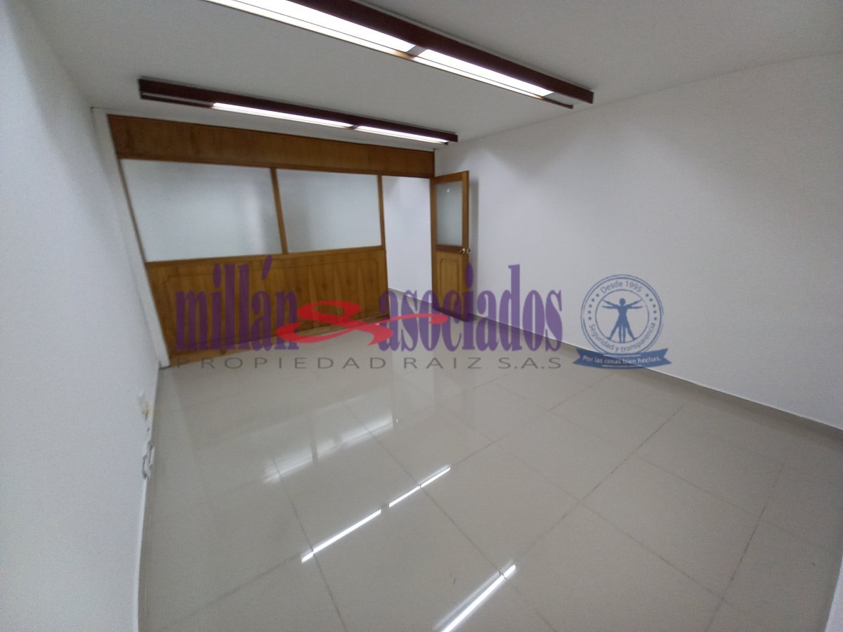 Foto de Oficina en Venta en Centro, Manizales - 3 - 279060917