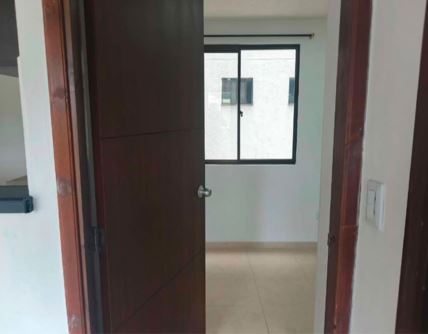 Foto de Apartaestudio para Venta en Av sur, Pereira - 279070230