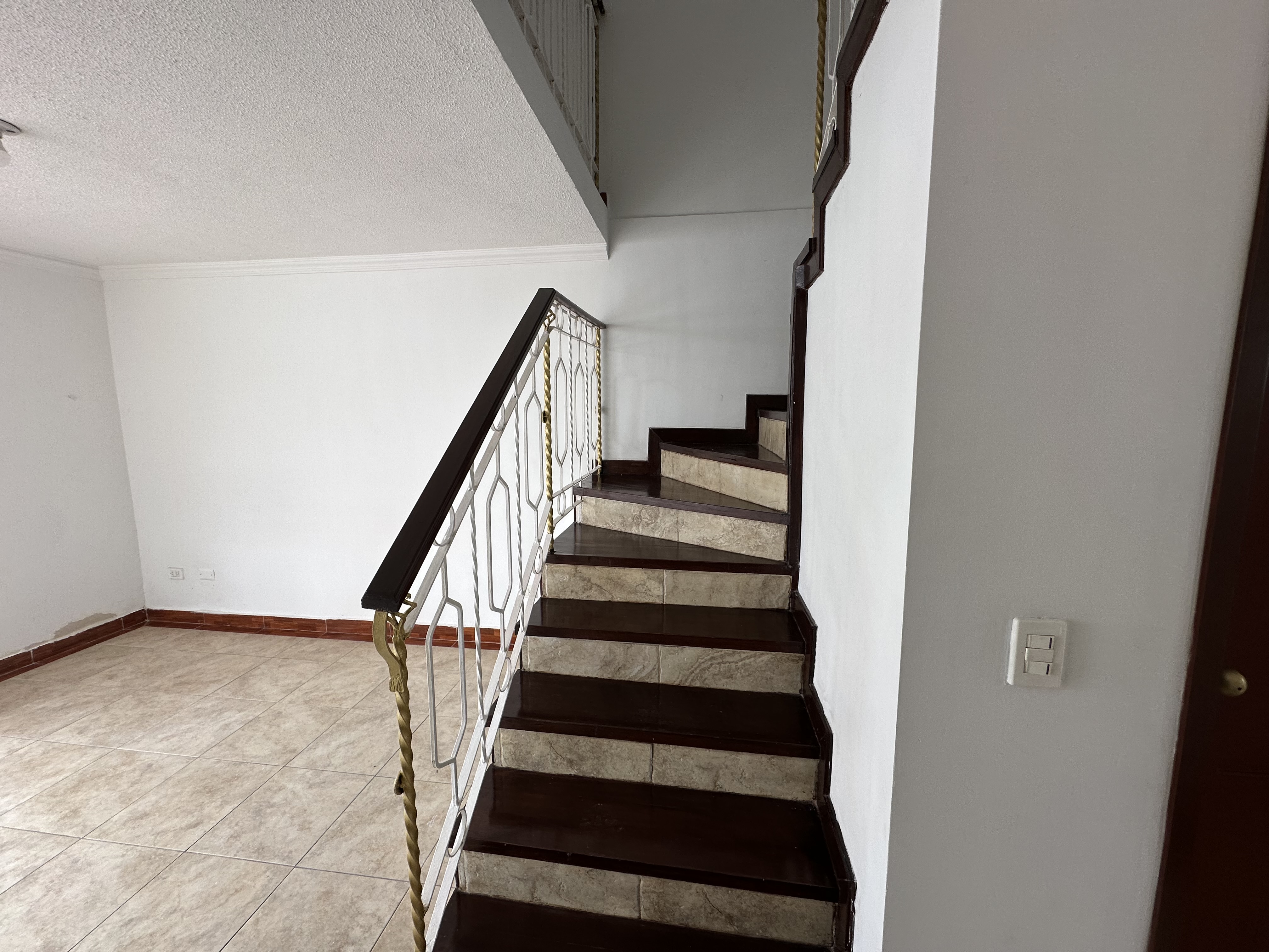 Foto de Casa en Venta en Av 19, Armenia  - 16 - 279068517