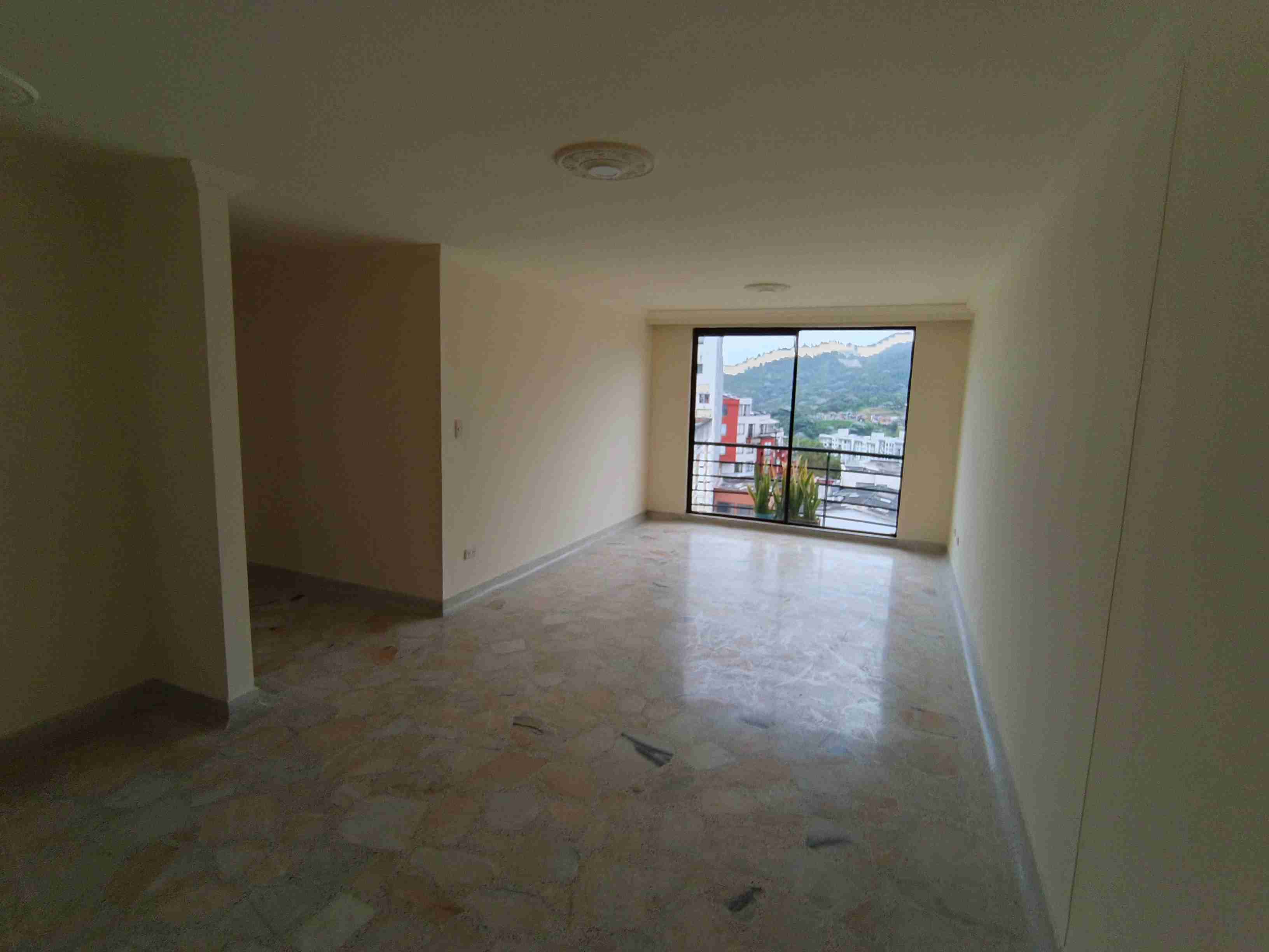 Foto de Apartamento en Venta en Laureles, Manizales - 3 - 279065254