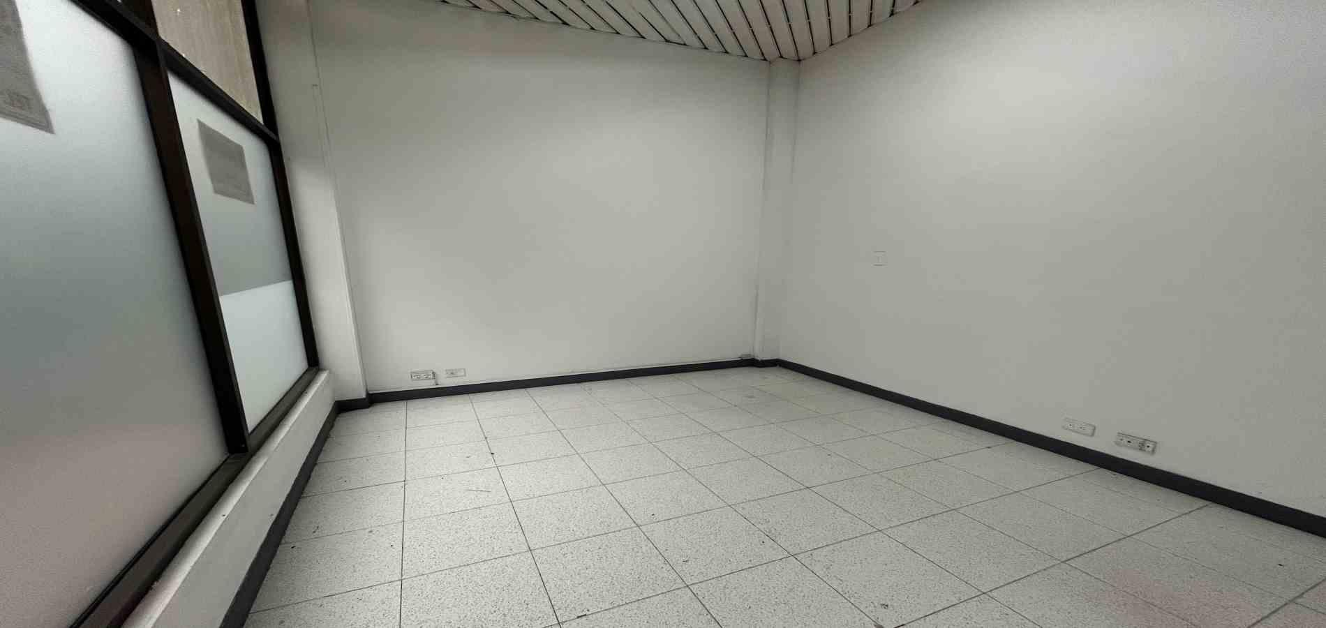 Foto de Local para Arriendo en Centro, Pereira - 279067376