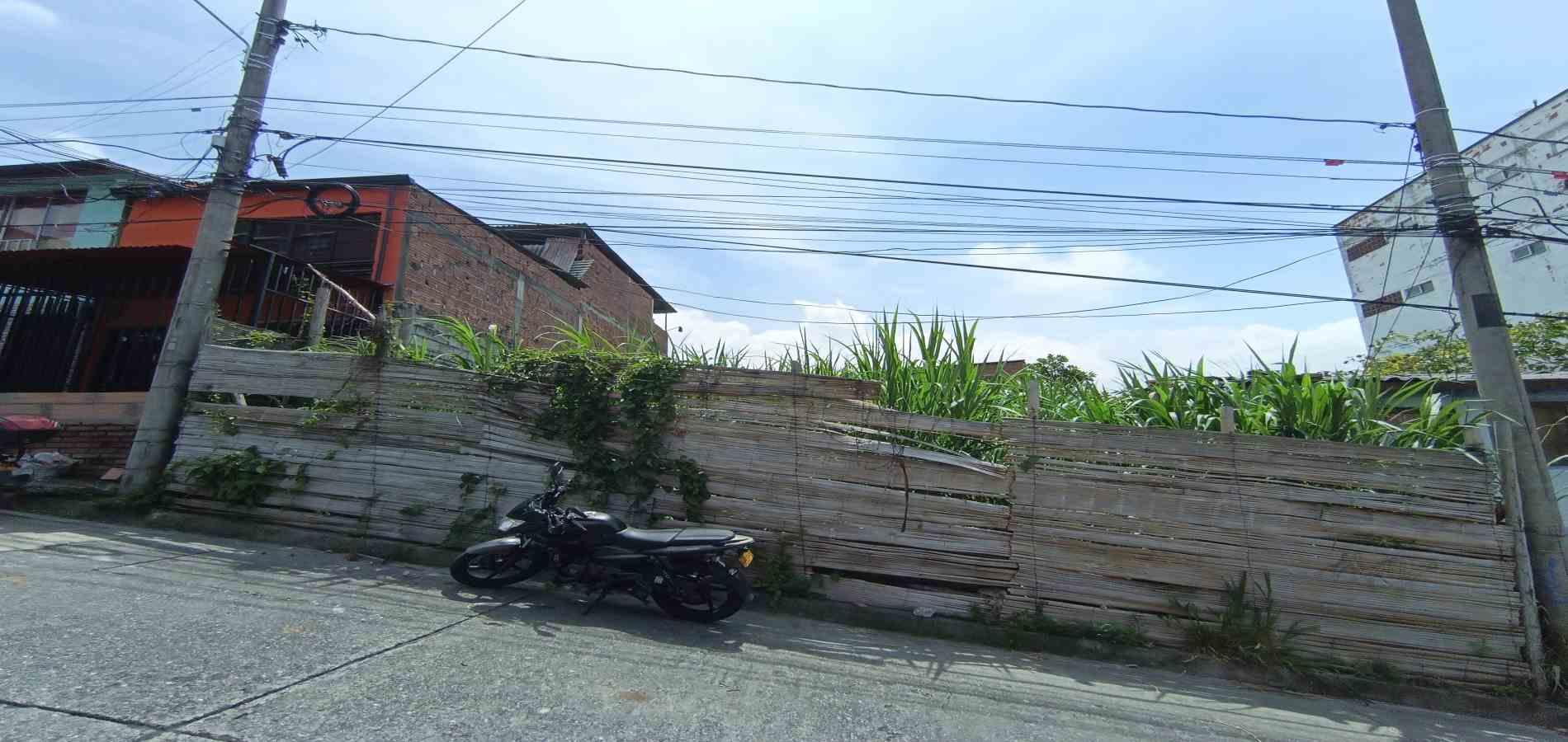Foto de Lote / terreno en Venta en Altos del portal, Villamaria - 2 - 279068161