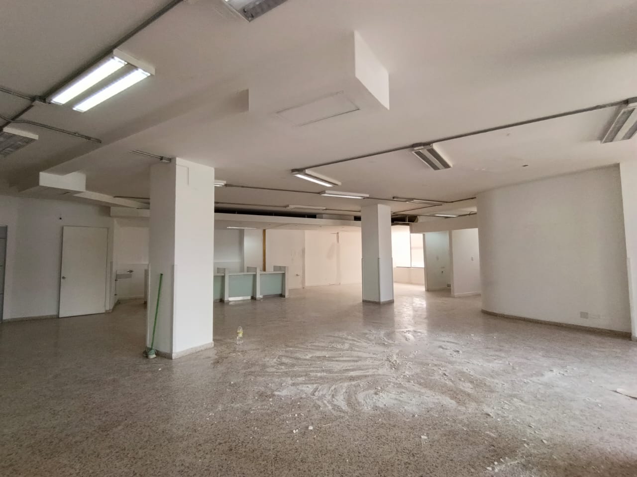 Foto de Local en Arriendo en Avenida santander , Manizales - 3 - 279063597
