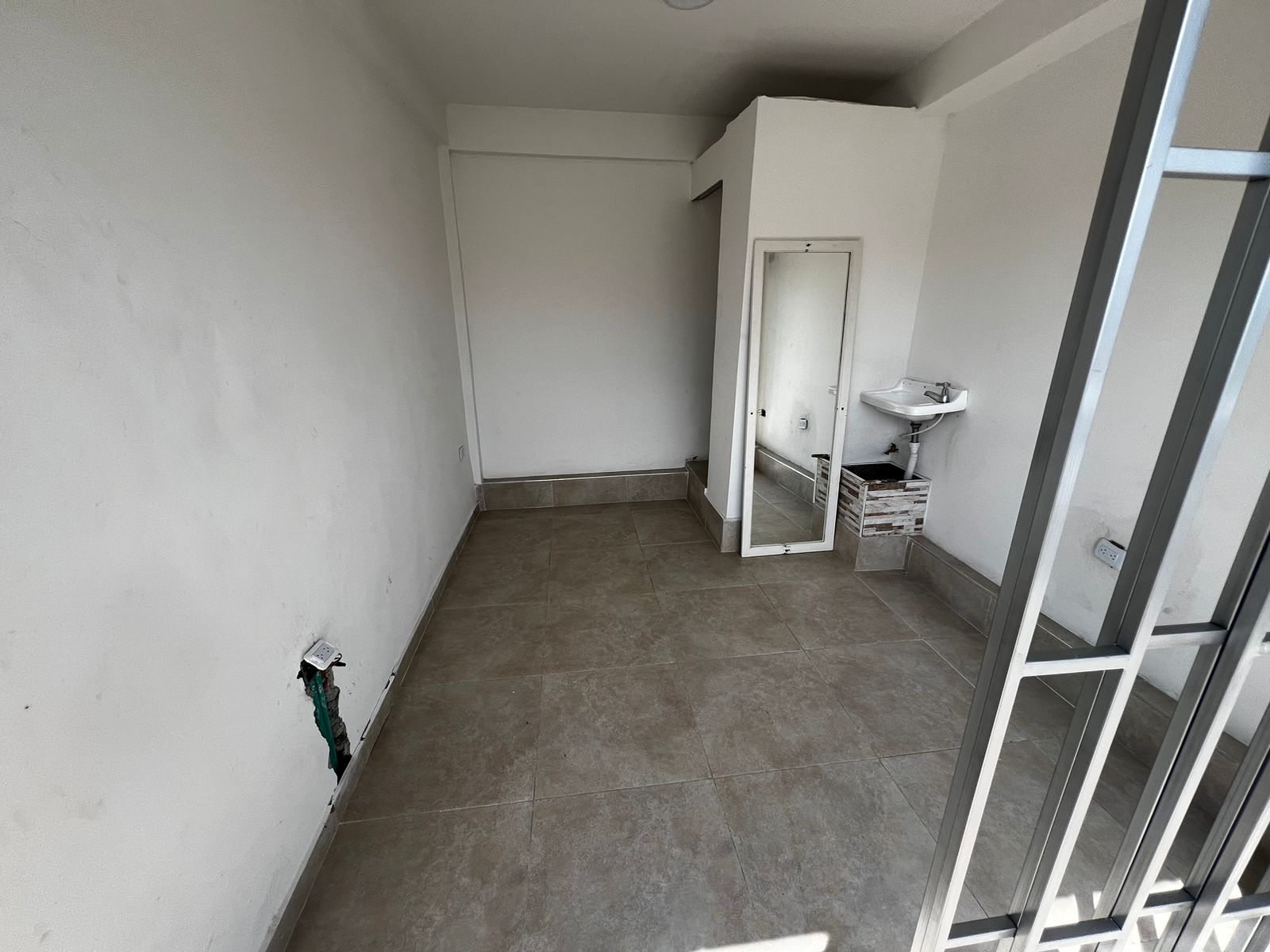 Foto de Local para Arriendo en Hacienda cuba, Pereira - 279057367