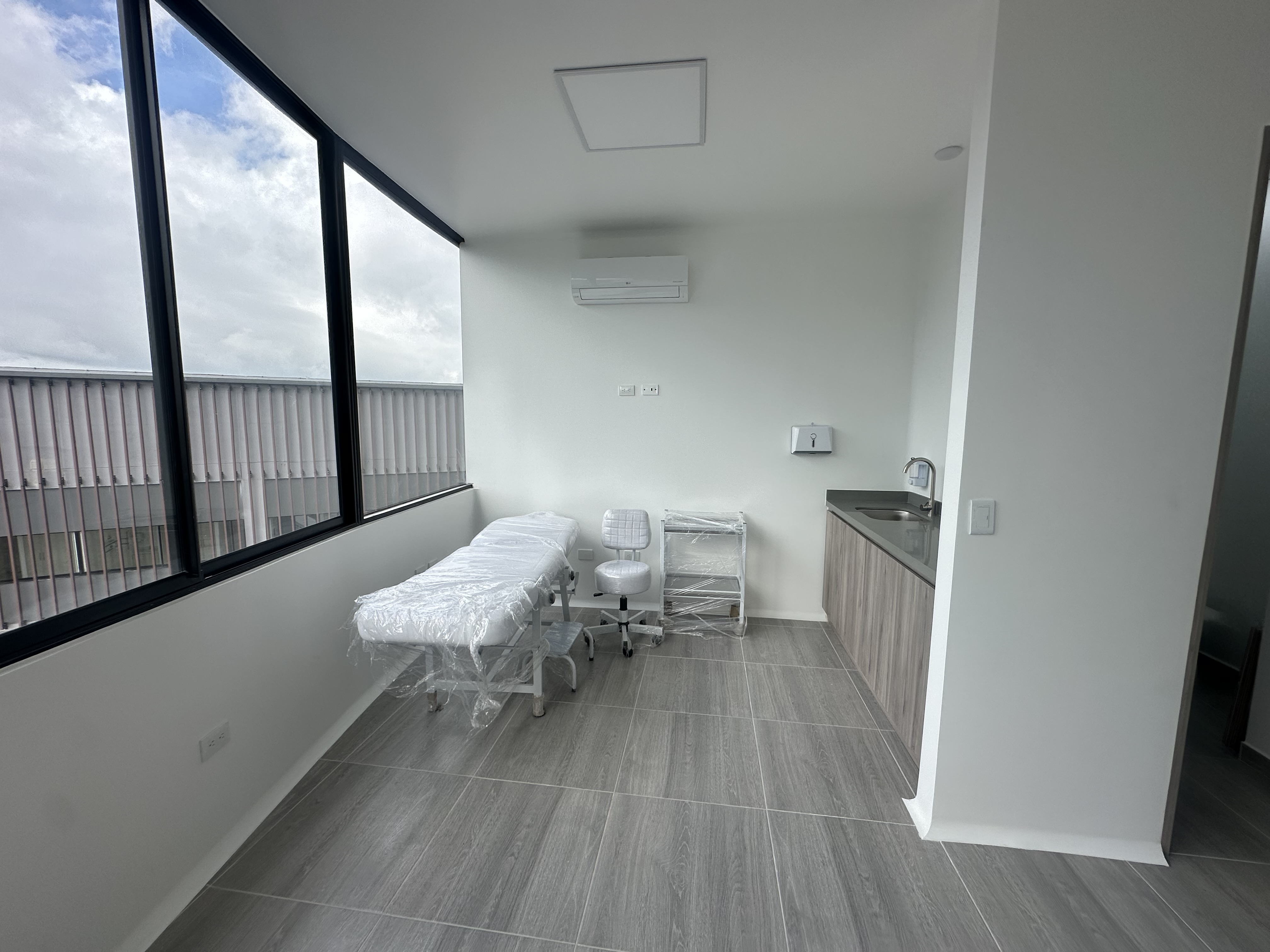 Foto de Consultorio para Arriendo en Centenario, Armenia  - 279065210