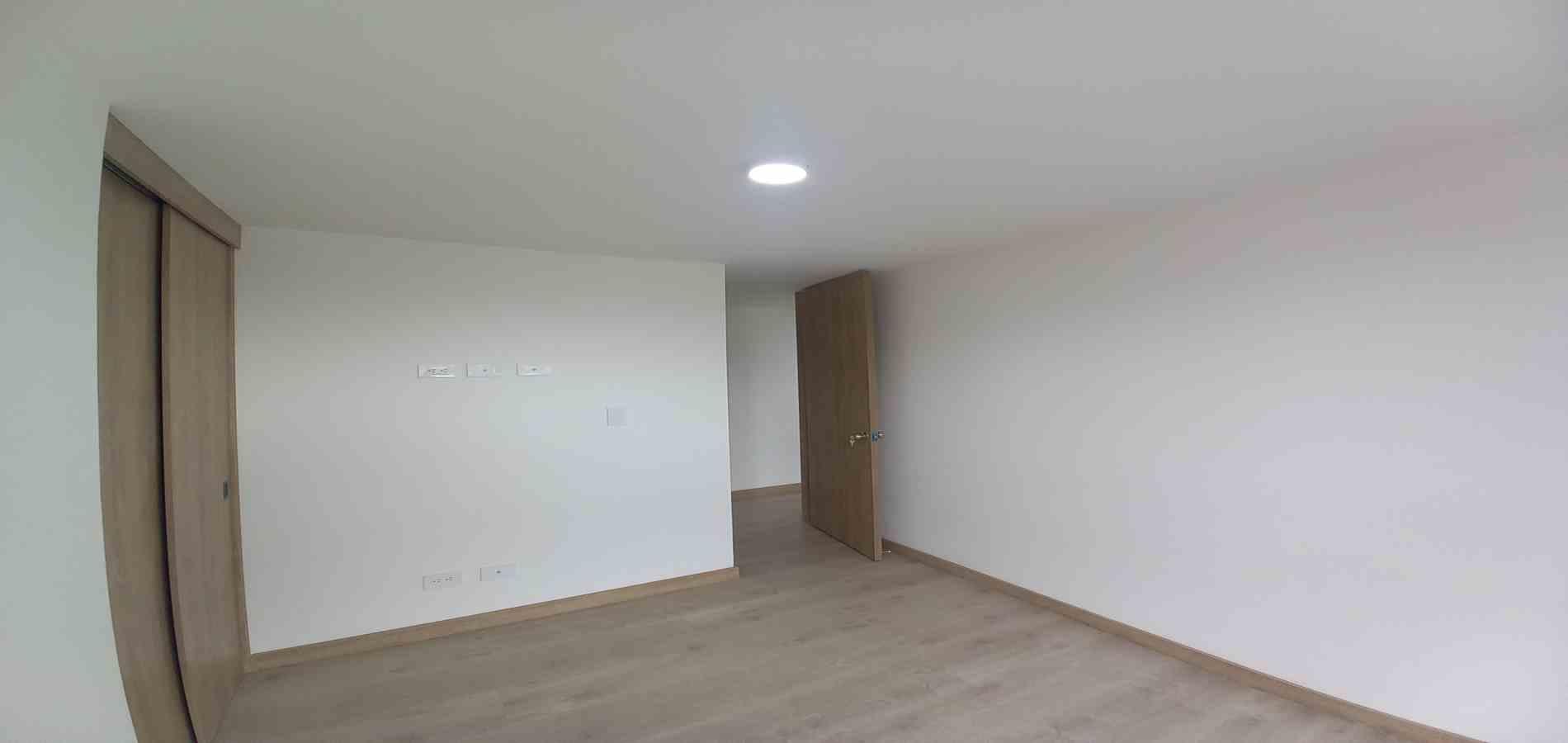 Foto de Apartamento para Venta en Chipre, Manizales - 279070355