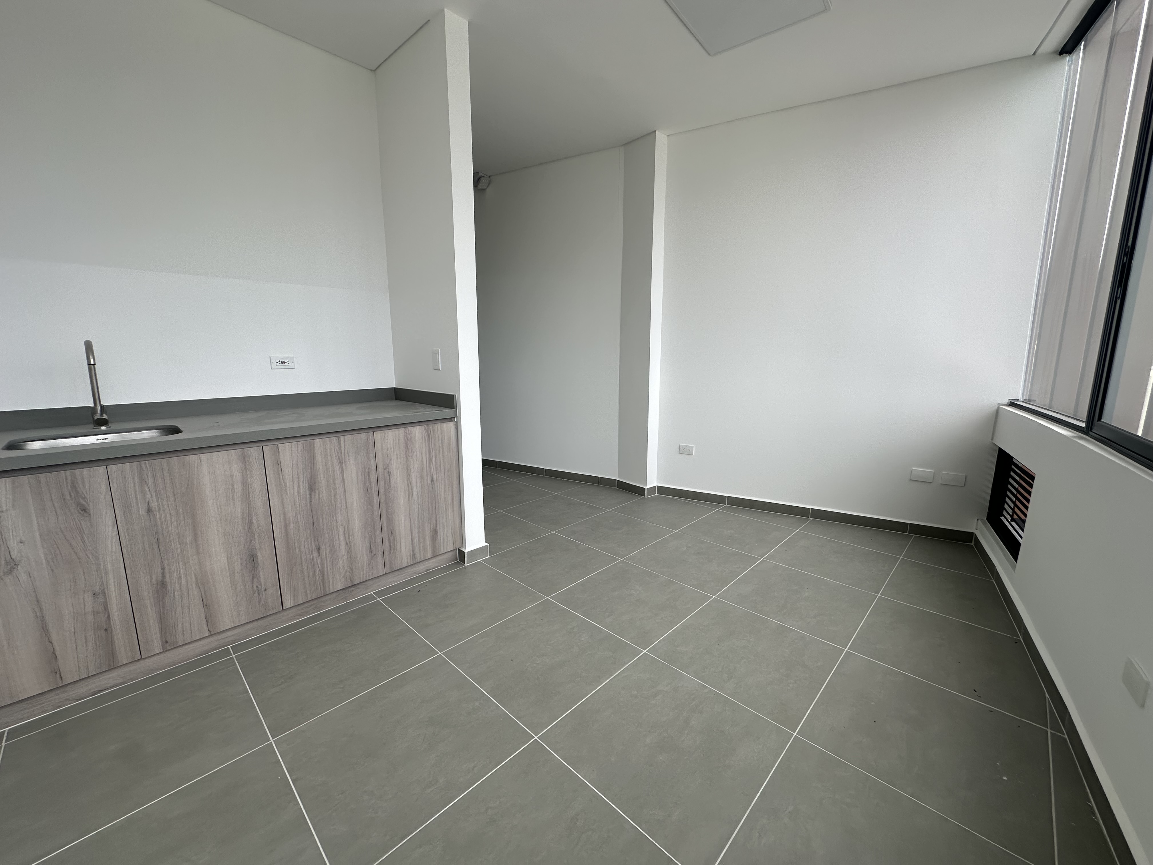 Foto de Consultorio en Arriendo en Avenida centenario, Armenia  - 10 - 279069789