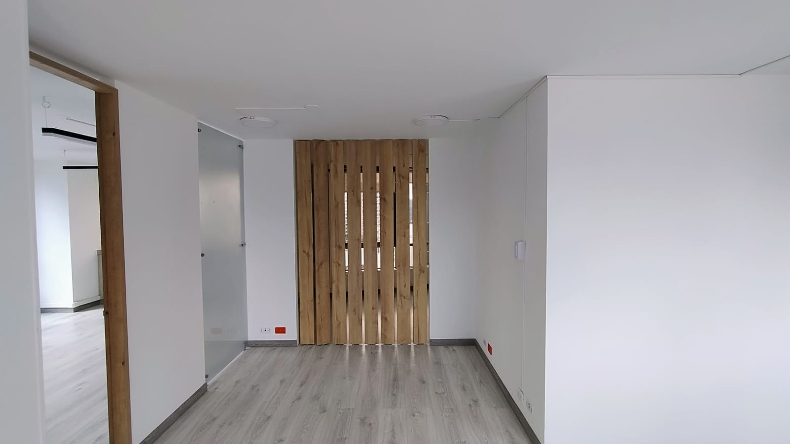 Foto de Oficina en Venta en Palogrande, Manizales - 8 - 279062347