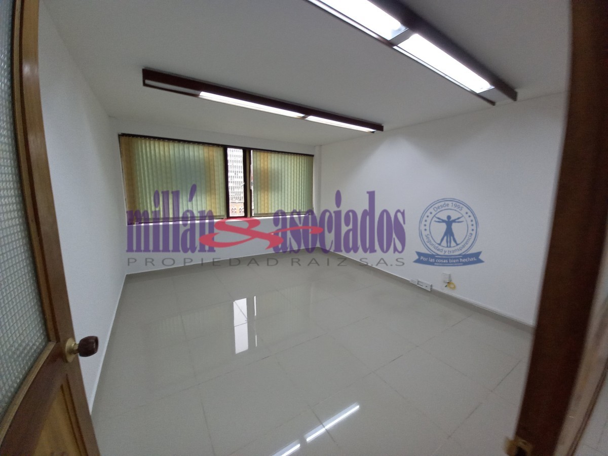 Foto de Oficina en Venta en Centro, Manizales - 9 - 279060917