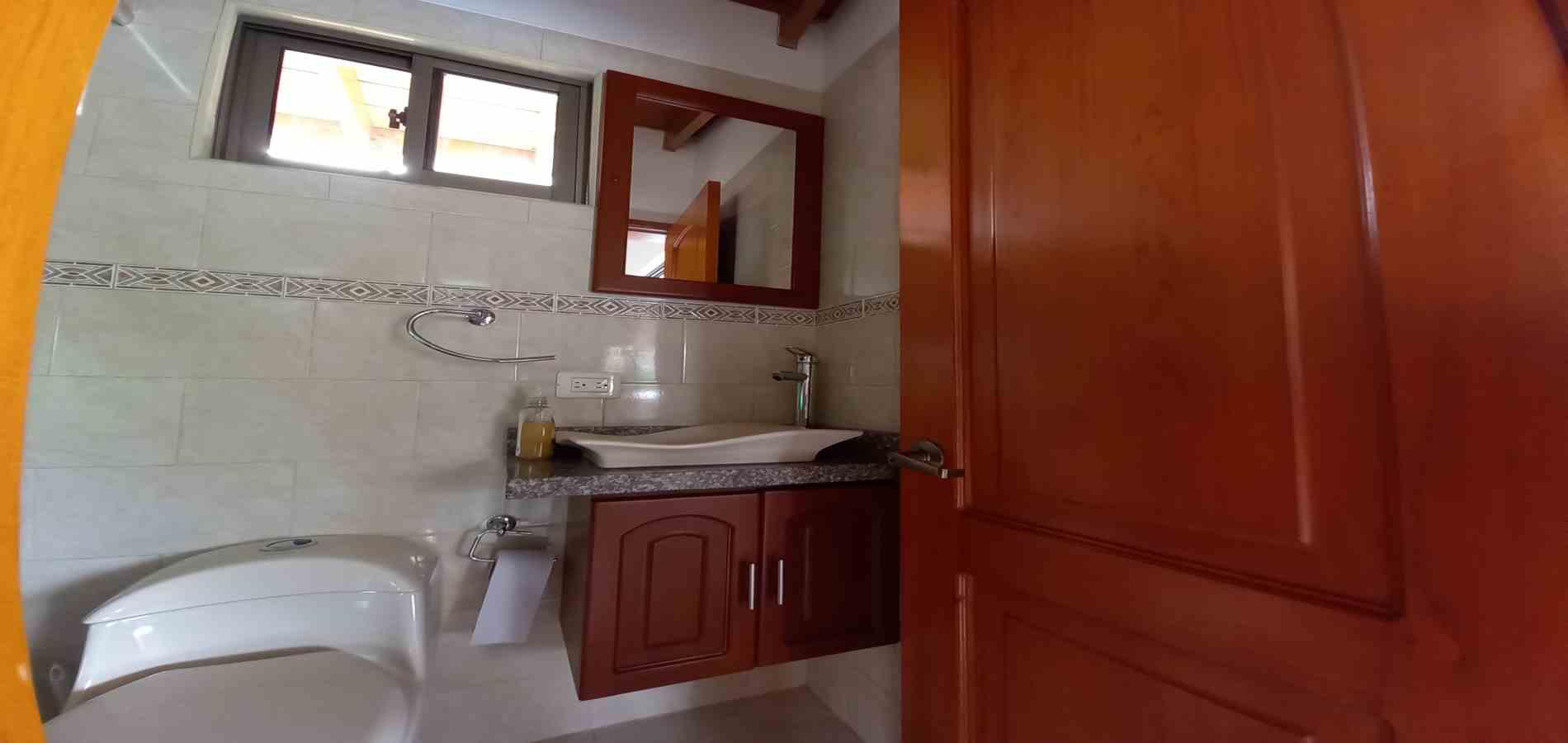 Foto de Casa en Arriendo en Avenida alberto mendoza, Manizales - 4 - 279069983