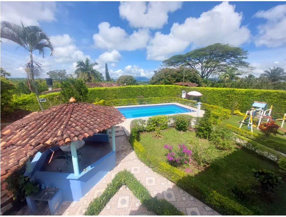 Foto de Casa campestre en Venta en Via alcala, Pereira - 2 - 279065633