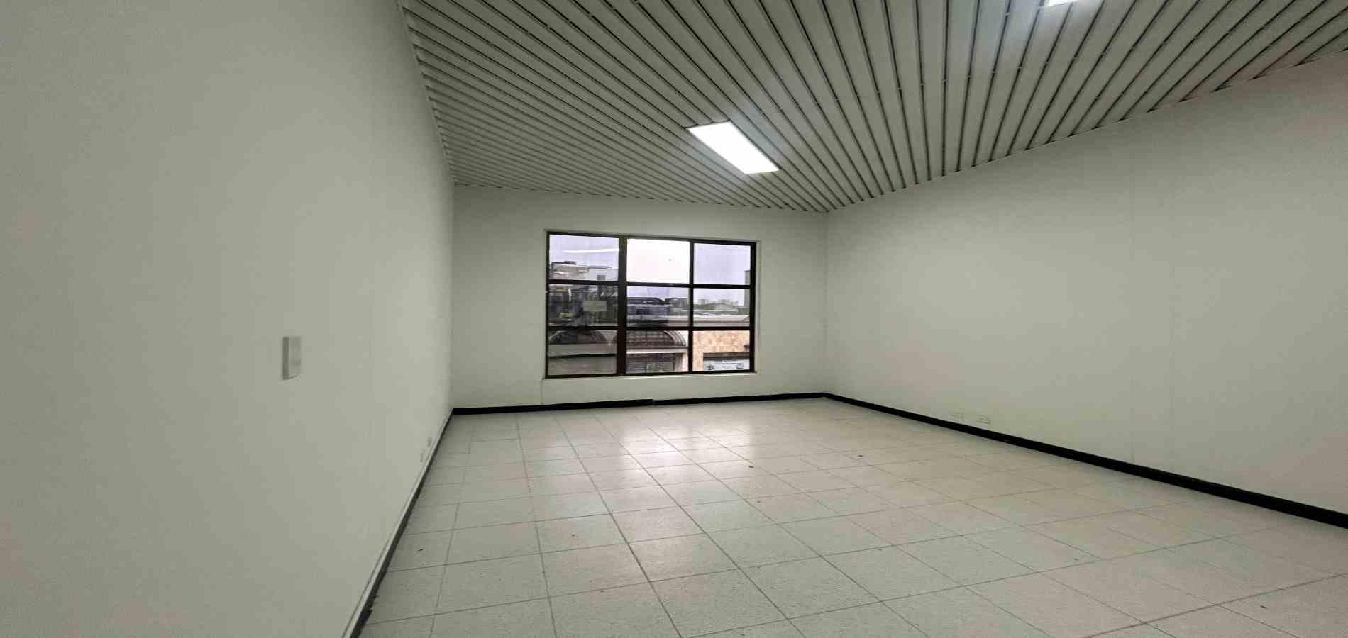 Foto de Local en Arriendo en Centro, Pereira - 4 - 279067373