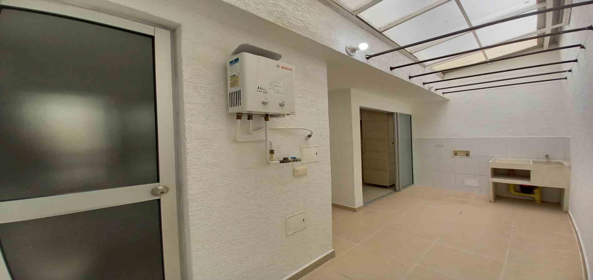 Foto de Casa en Arriendo en Av 19, Armenia  - 30 - 279068699