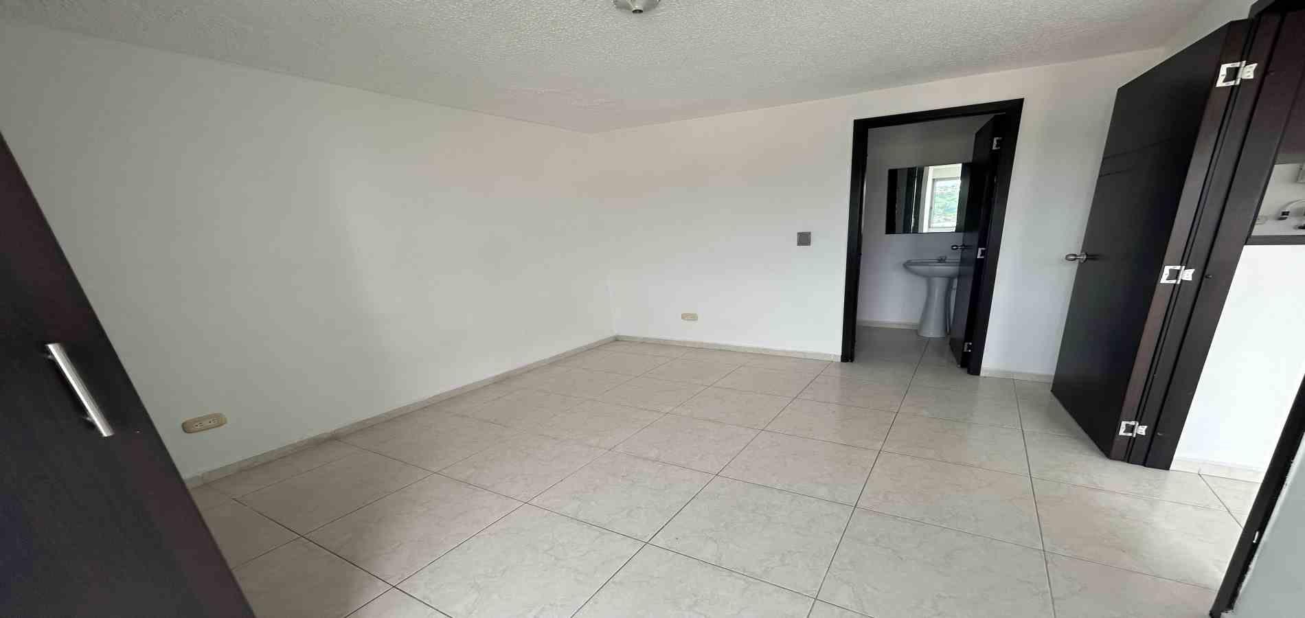 Foto de Apartamento en Arriendo en Av sur, Pereira - 4 - 279068105