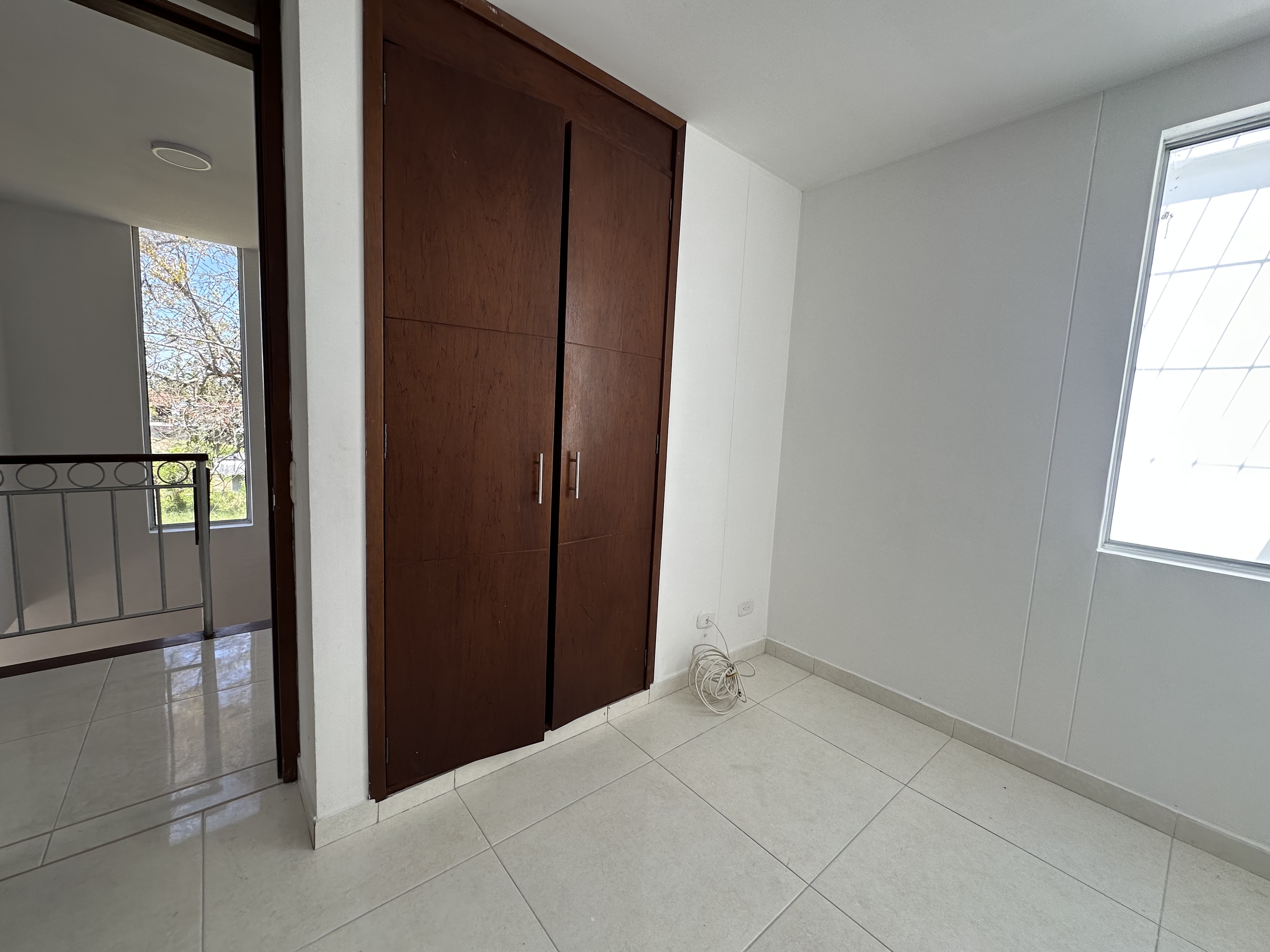 Foto de Casa para Venta en Av 19, Armenia  - 279069848