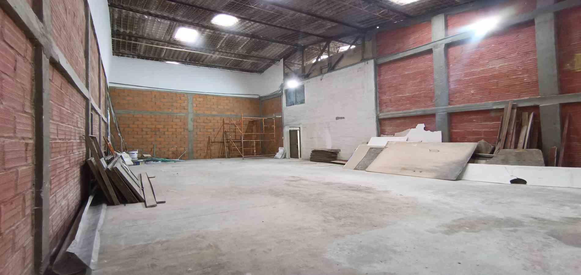 Foto de Bodega en Arriendo en Galerias, Manizales - 4 - 279068983