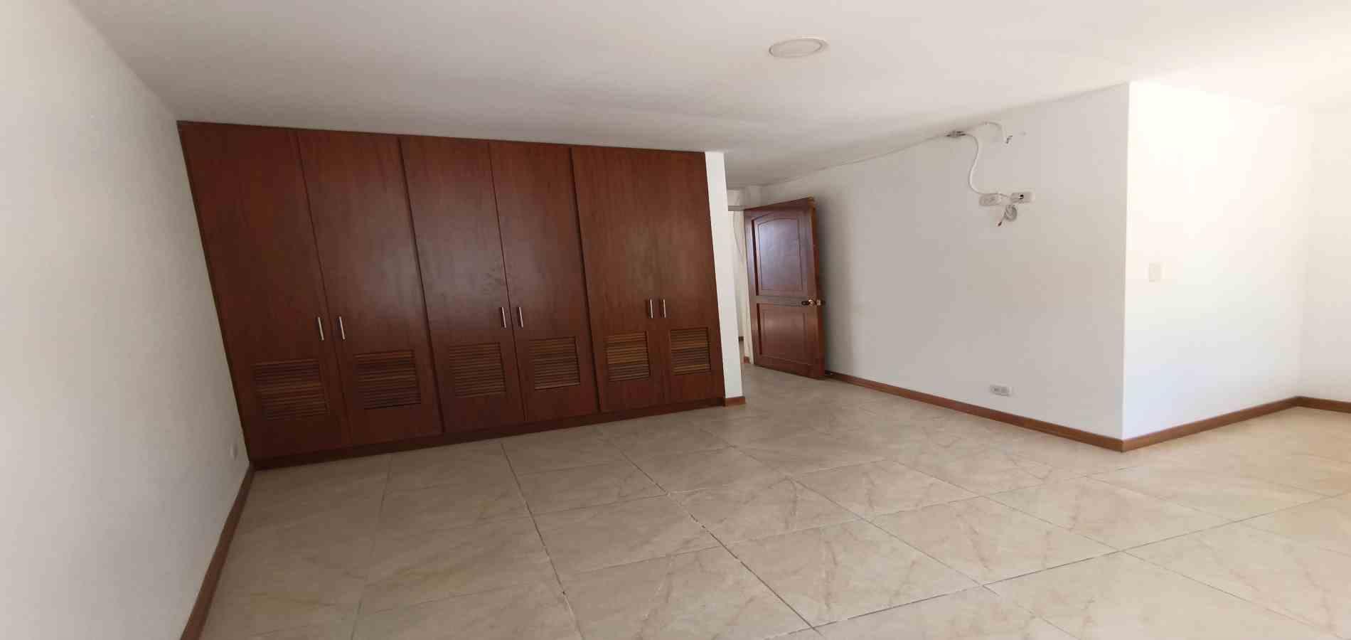 Foto de Apartamento en Arriendo en Alcazares, Manizales - 28 - 27922461