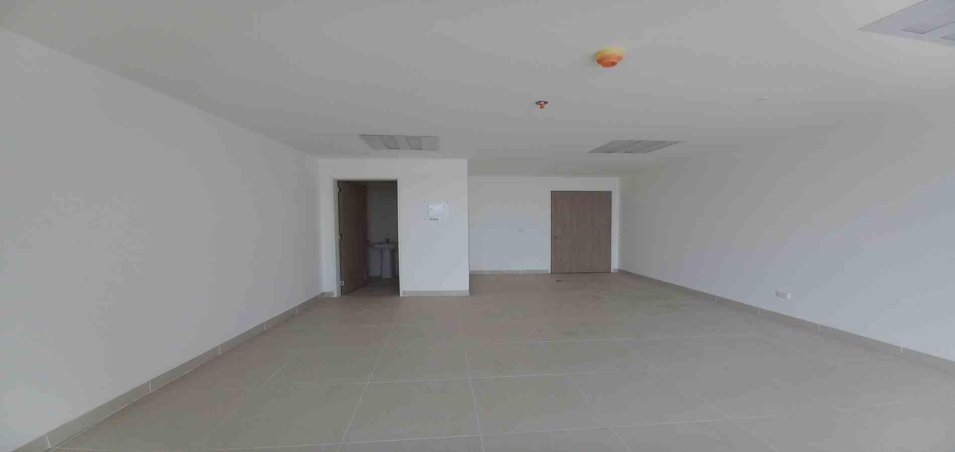 Foto de Consultorio en Arriendo en Avenida 30 de agosto, Pereira - 8 - 279063009