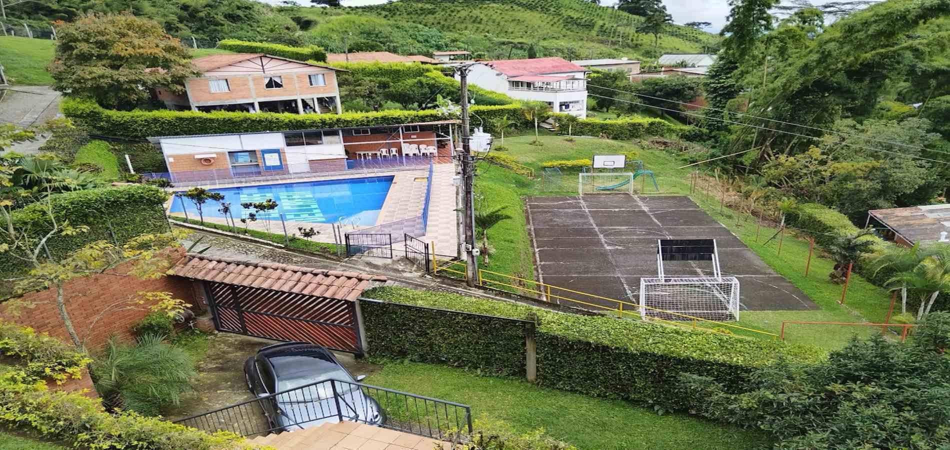 Foto de Casa campestre en Venta en Vereda santagueda, Palestina - 2 - 279060830