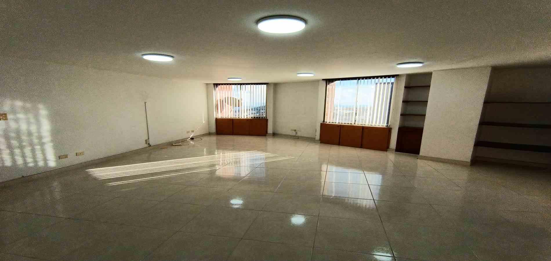 Foto de Oficina en Arriendo en Centro, Manizales - 11 - 279067977