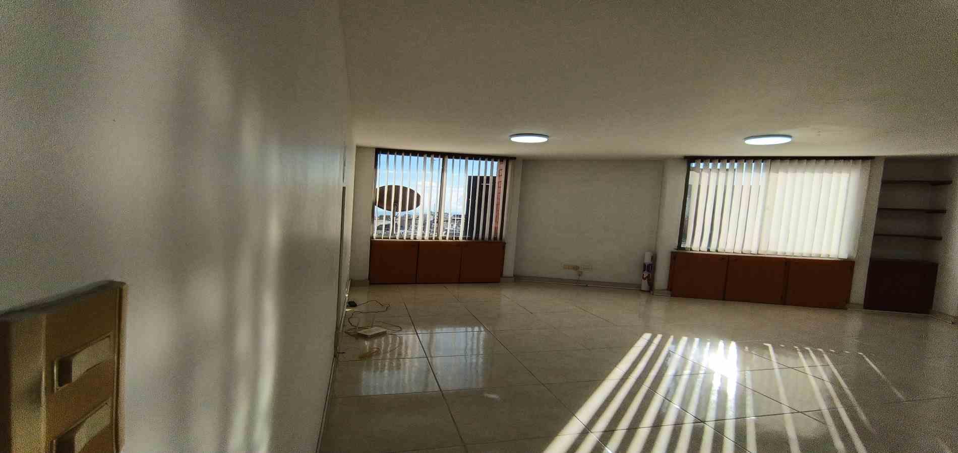 Foto de Oficina para Arriendo en Centro, Manizales - 279067977