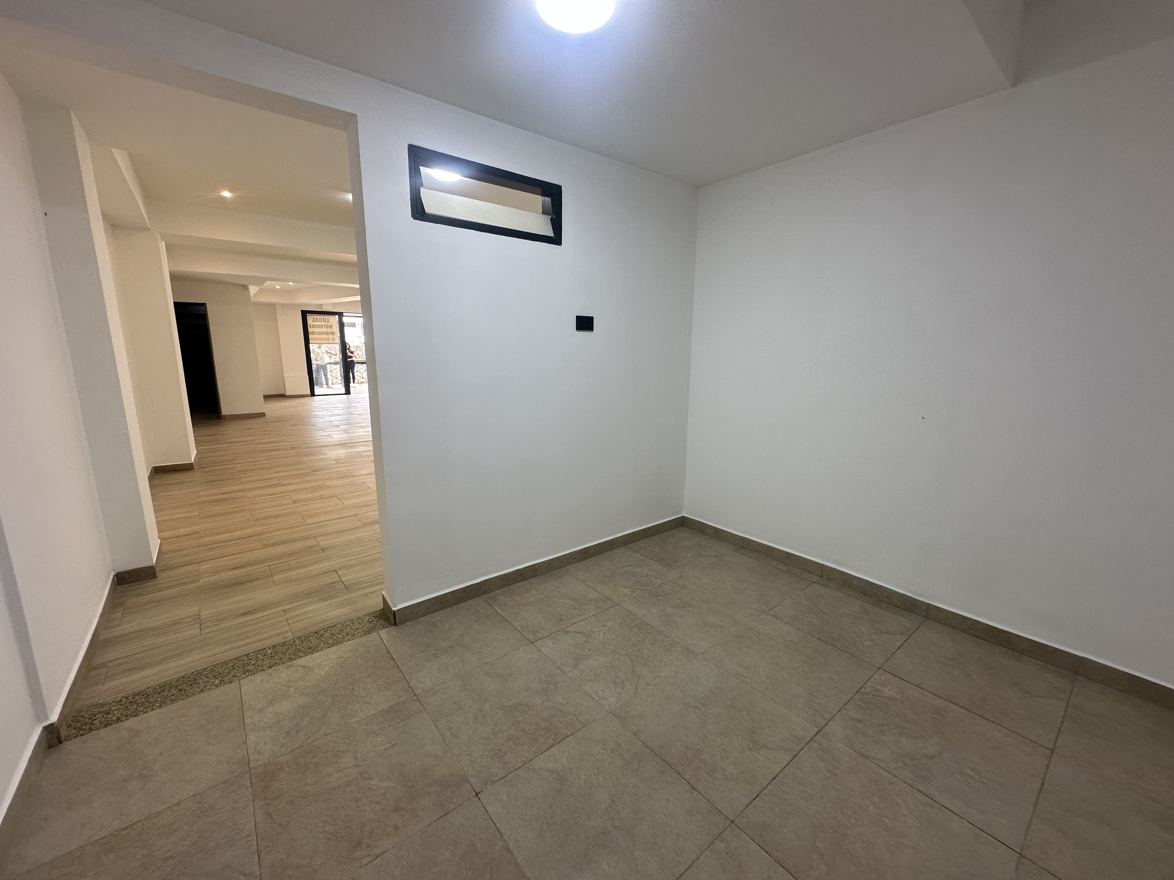 Foto de Local en Arriendo en Av bolivar, Armenia  - 15 - 279069470