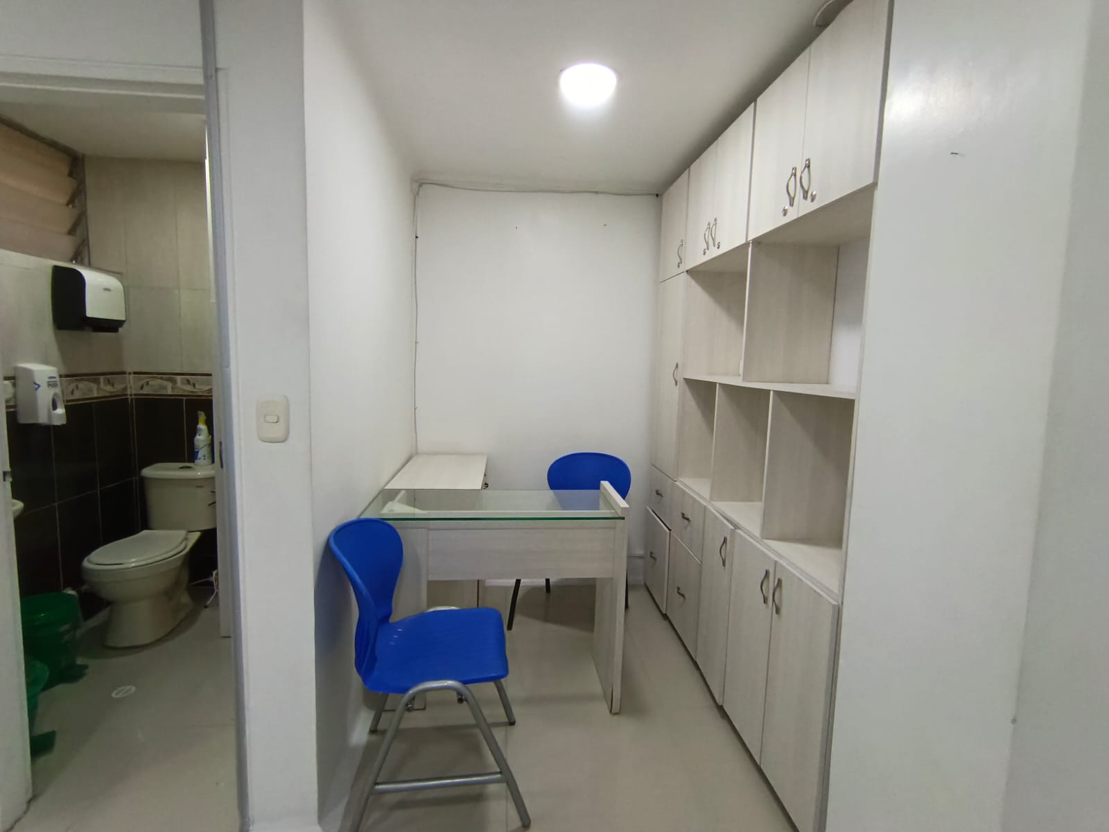 Foto de Consultorio en Arriendo en Versalles, Manizales - 14 - 279069227