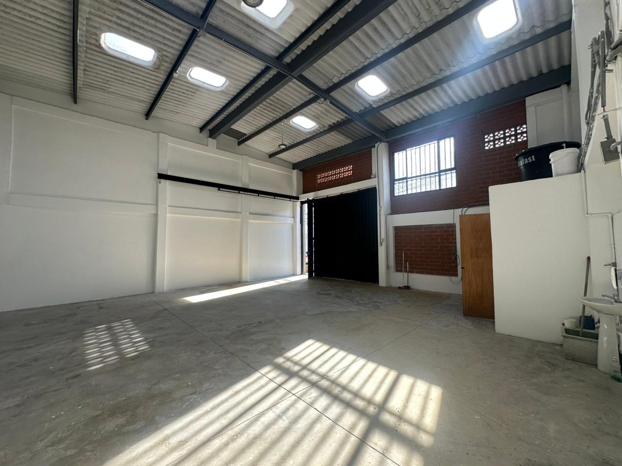 Foto de Bodega en Arriendo en El campín, Manizales - 8 - 279068406