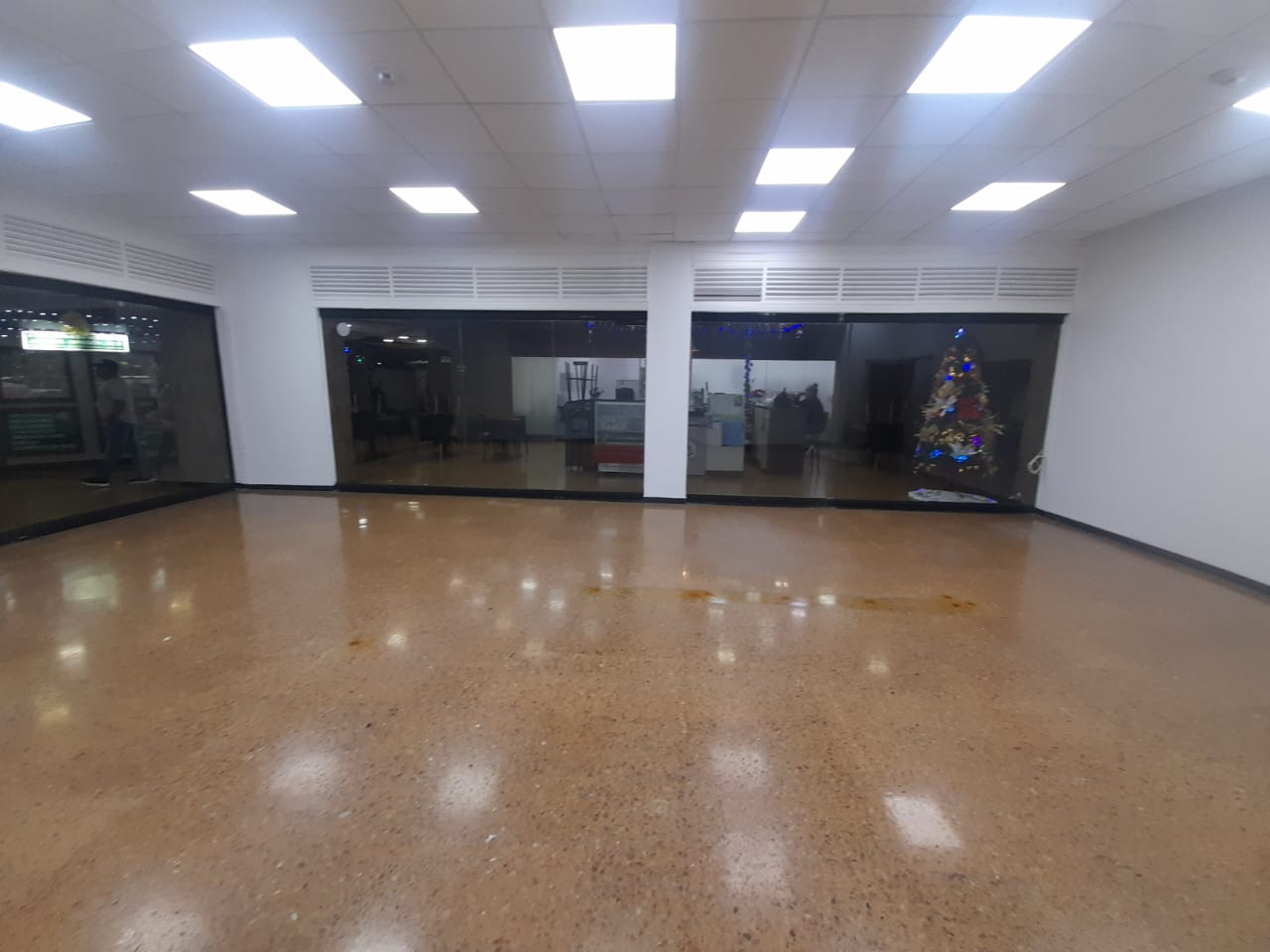 Foto de Local en Arriendo en Centro, Manizales - 3 - 28840