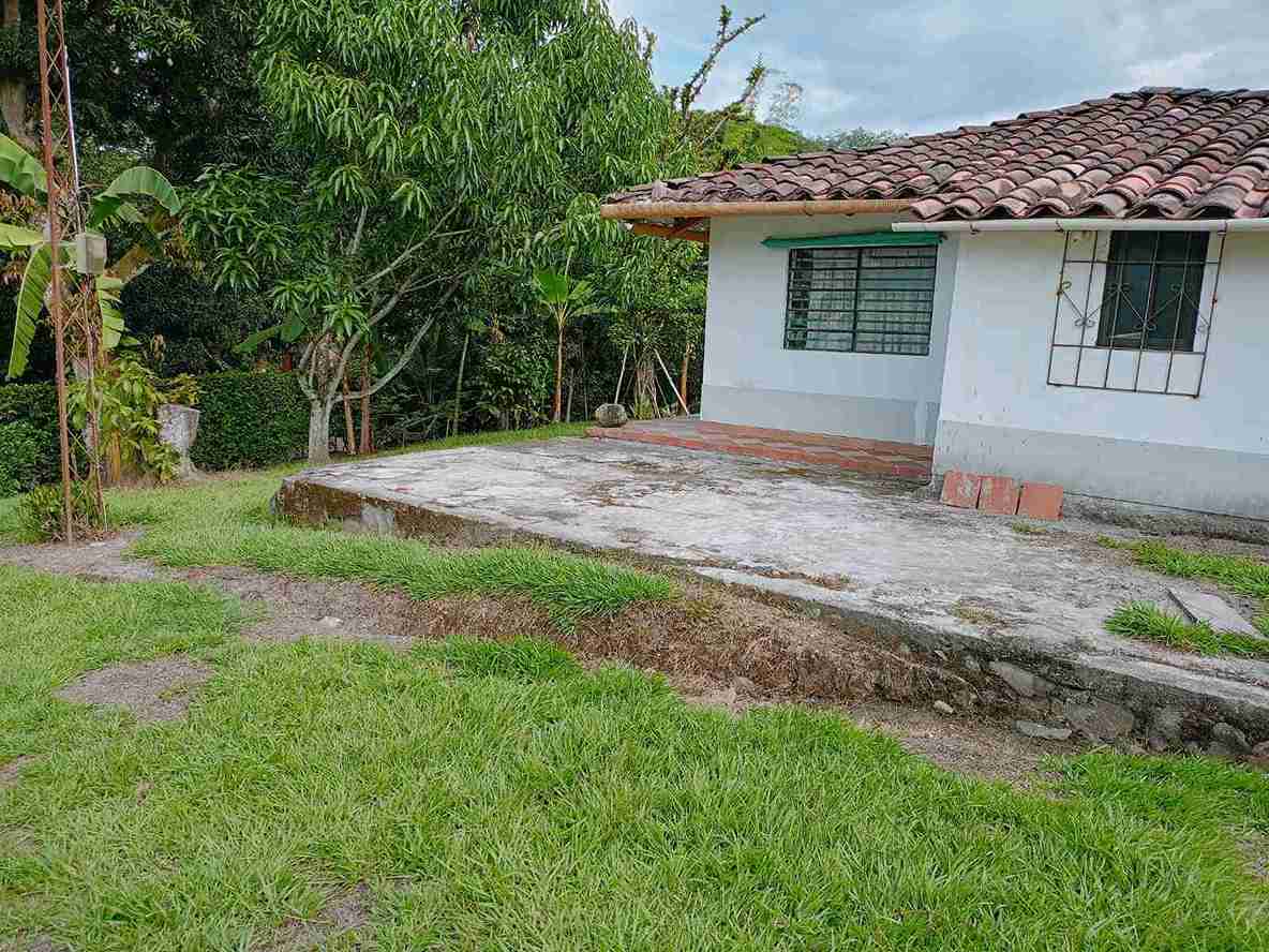 Foto de Casa campestre en Venta en Kilometro 41, Manizales - 7 - 279057741