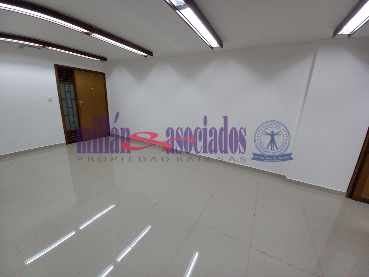 Foto de Oficina en Venta en Centro, Manizales - 14 - 279060917