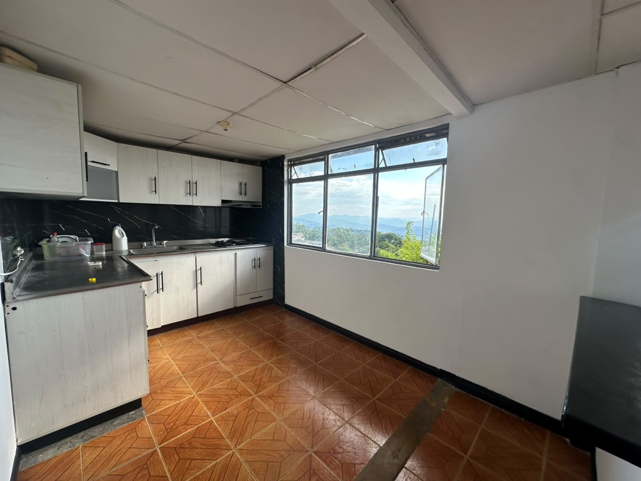 Foto de Casa en Arriendo en Alcazares, Manizales - 3 - 279069662