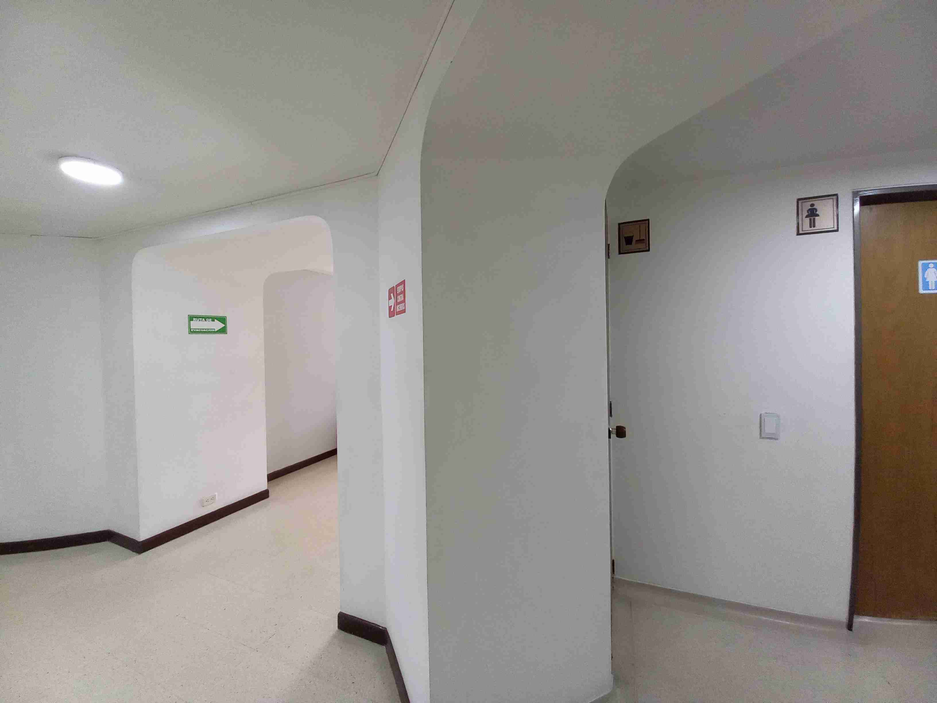 Foto de Oficina en Venta en Centro, Manizales - 7 - 279061098