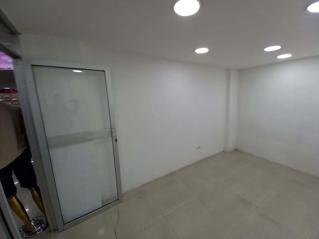 Foto de Local en Arriendo en Los agustinos, Manizales - 2 - 279053211
