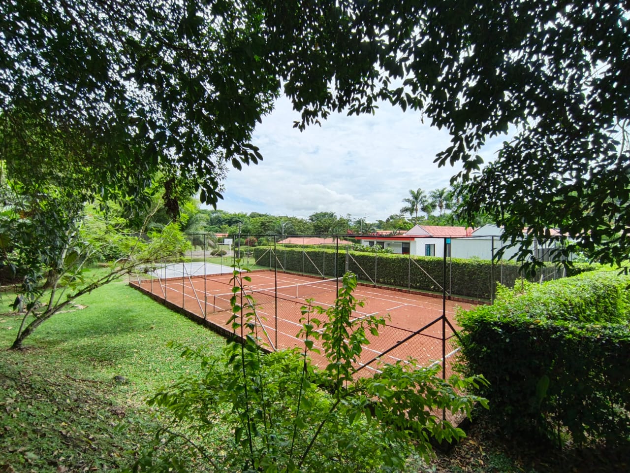 Foto de Lote / terreno para Venta en Condominio campestre reserva del campo, Manizales - 279064110