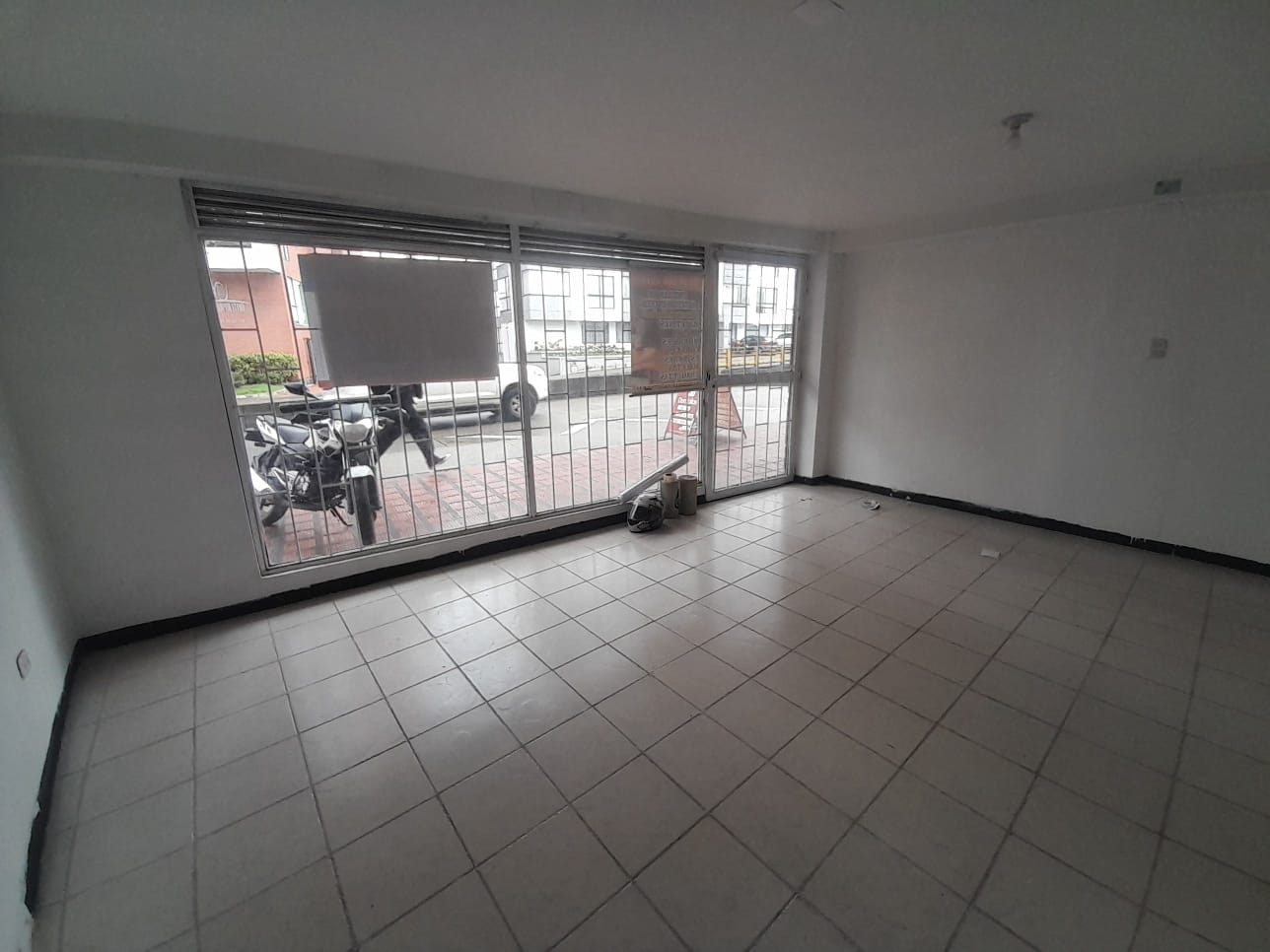 Foto de Local en Venta en Palogrande, Manizales - 12 - 279057742