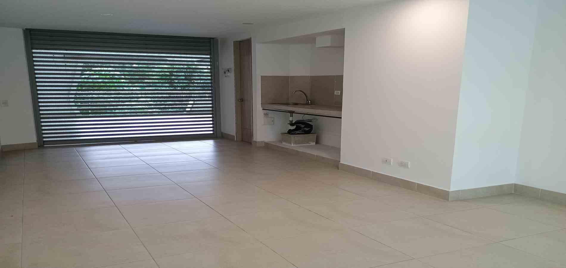 Foto de Local en Venta en Av 19, Armenia  - 4 - 279062090