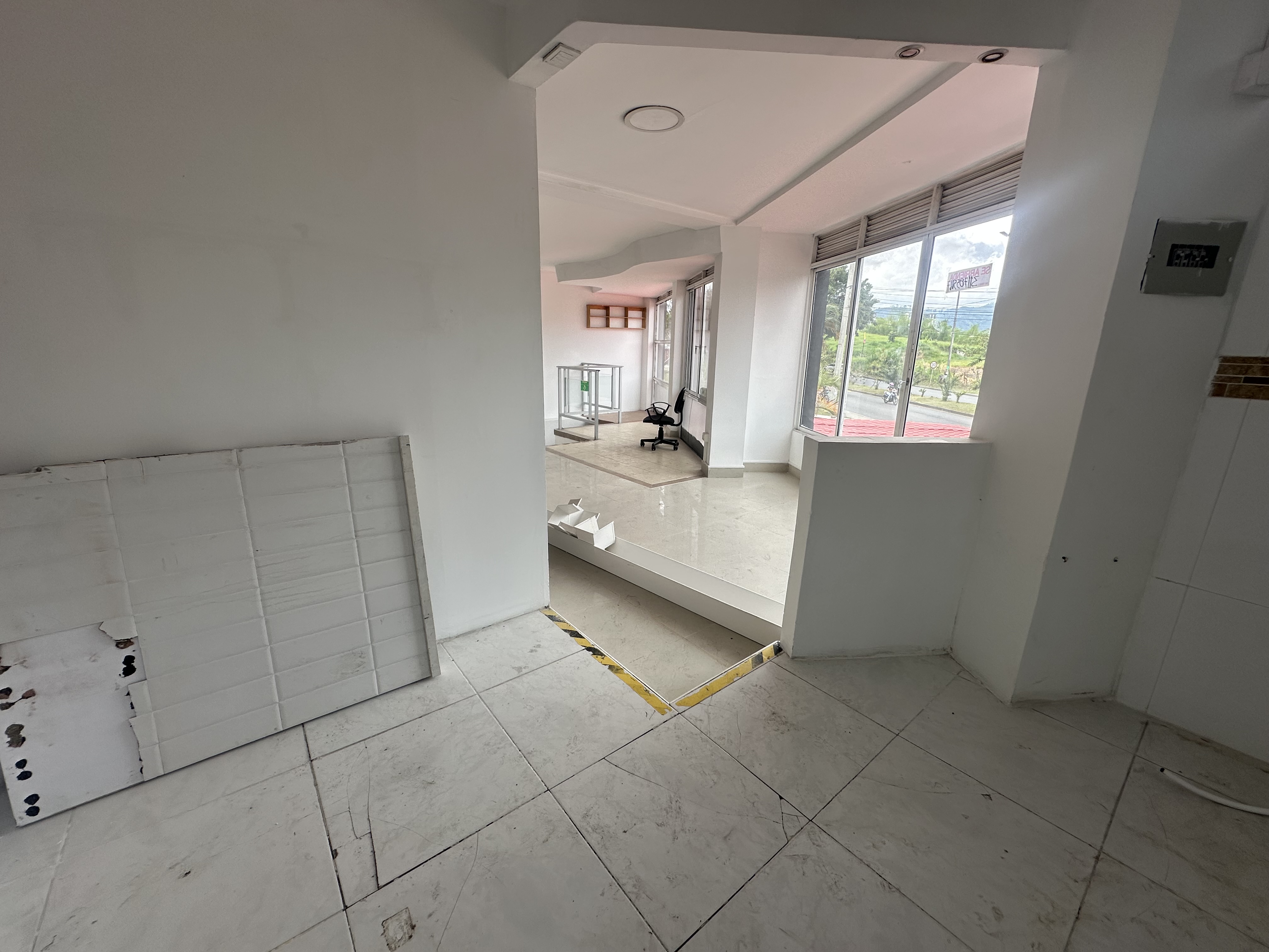 Foto de Local en Arriendo en Avenida centenario, Armenia  - 22 - 279069182