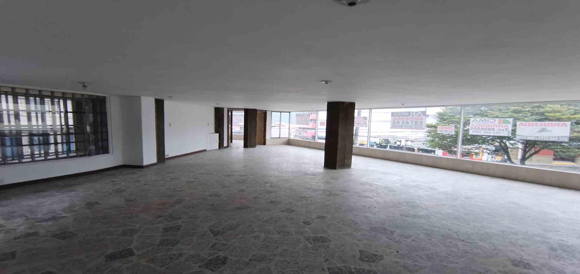 Foto de Local en Arriendo en Los agustinos, Manizales - 4 - 279069697