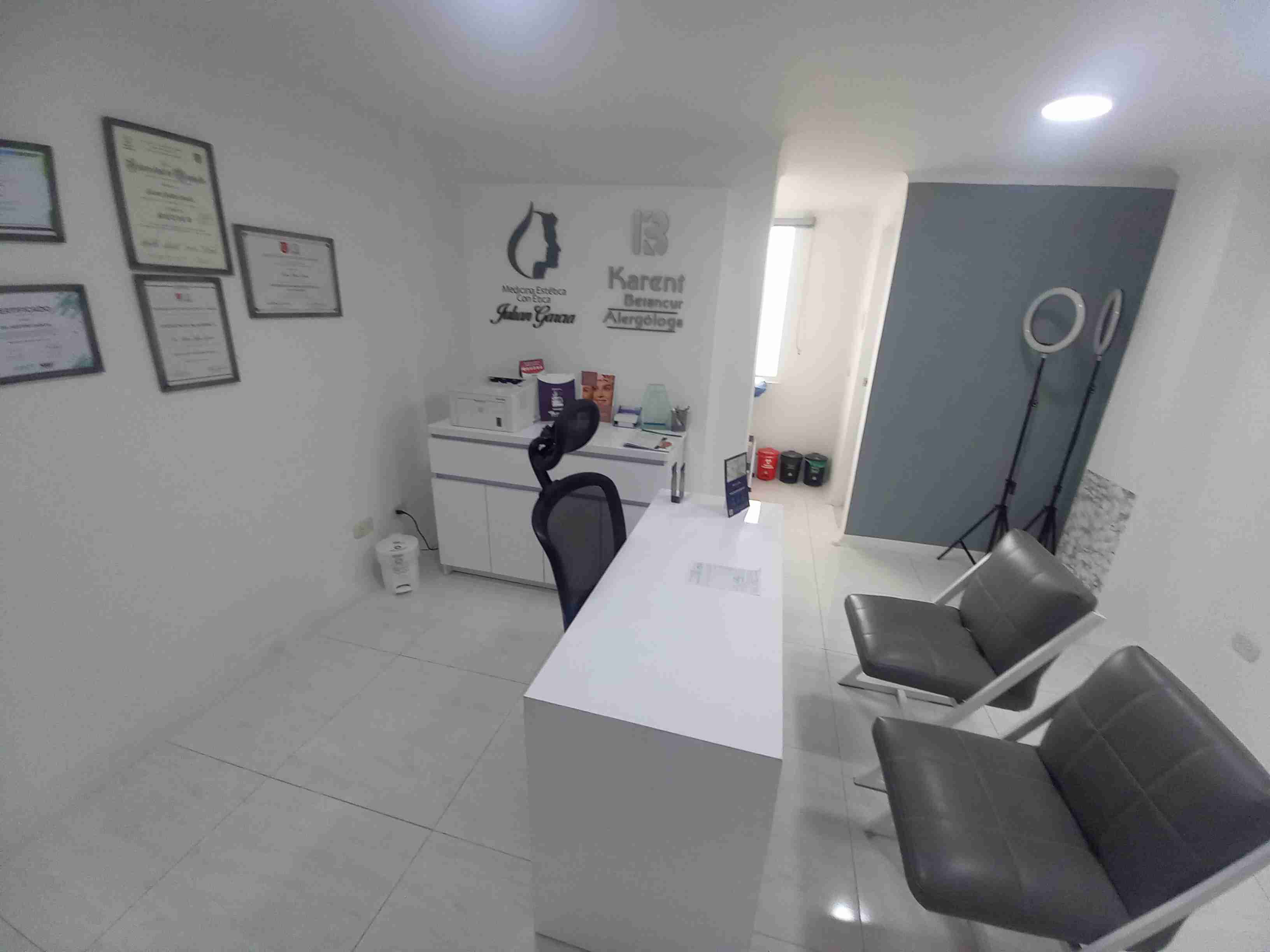 Foto de Consultorio en Venta en Los rosales, Manizales - 3 - 279056624