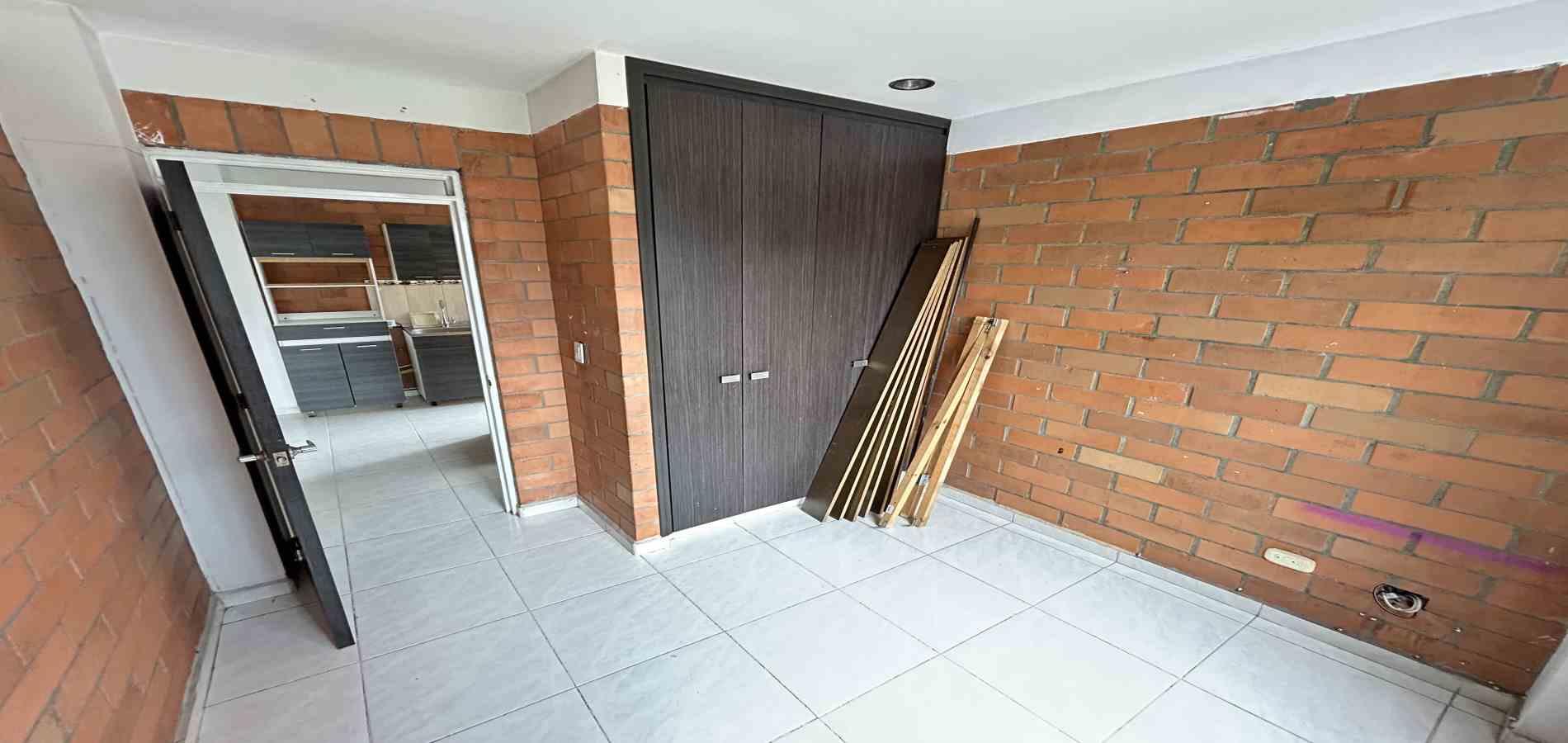 Foto de Apartamento en Arriendo en Avenida 30 de agosto, Pereira - 2 - 279068795