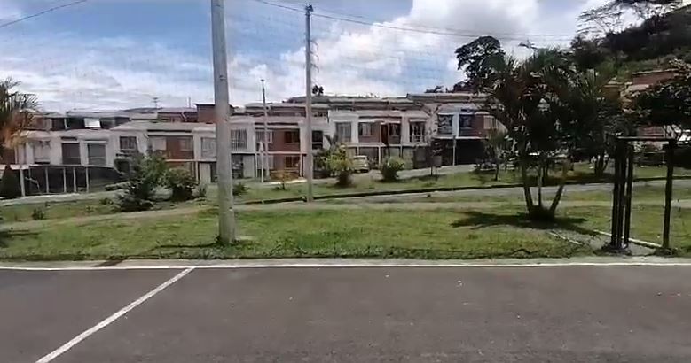 Foto de Lote / terreno en Venta en Bosques de la acuarela, Dosquebradas - 8 - 279057792