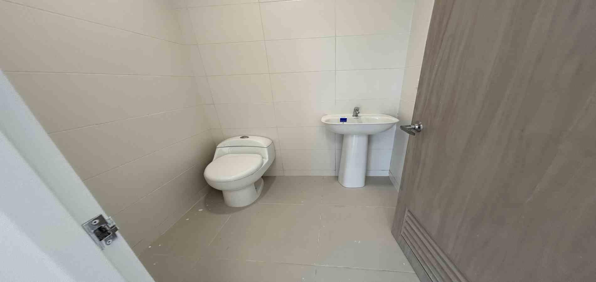 Foto de Oficina en Arriendo en Avenida 30 de agosto, Pereira - 9 - 279067051