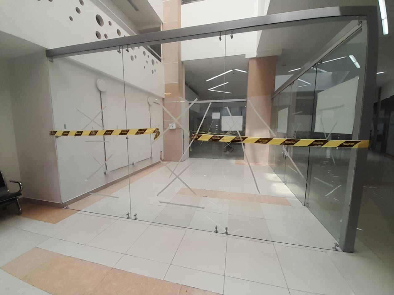 Foto de Local para Venta en El cable, Manizales - 279060606