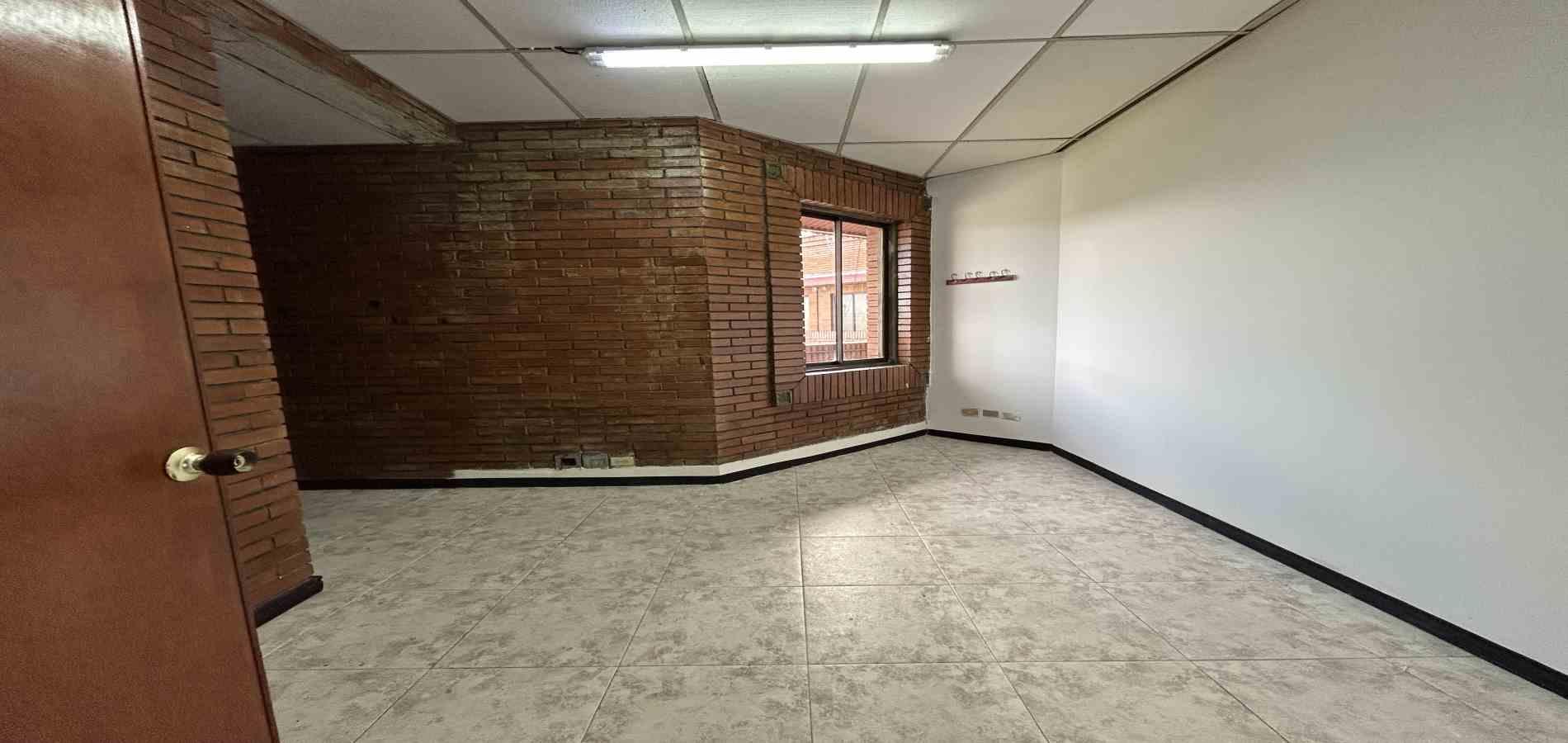 Foto de Oficina en Venta en Avenida las americas, Pereira - 14 - 279069371