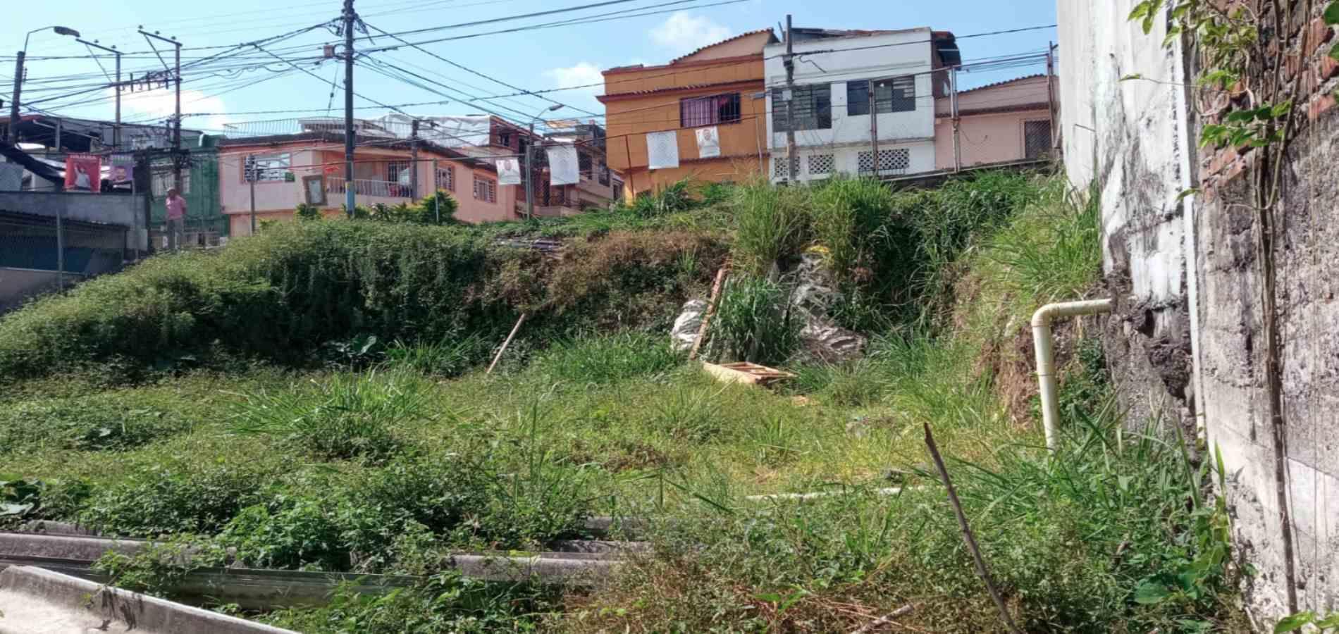 Foto de Lote / terreno para Venta en Centro, Pereira - 279054097